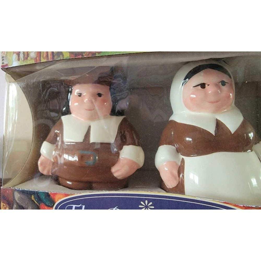 The Pilgrim Pair Publix Salt & Pepper Shaker Encore Thanksgiving 2002 NEW